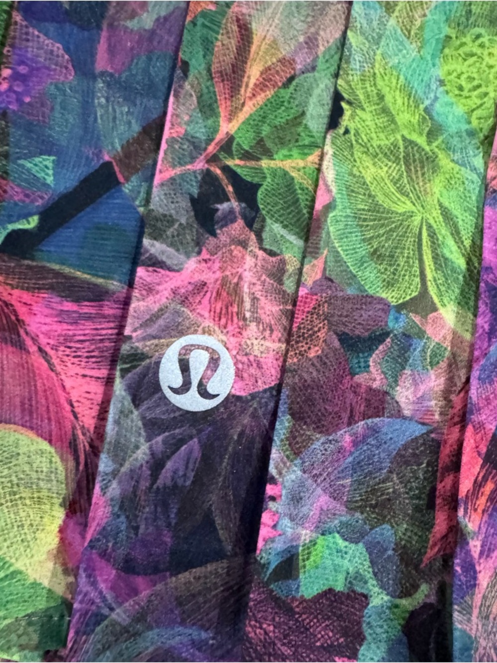 Lululemon Side-Pleat High-Rise Tennis Skirt - Picture 6 of 9